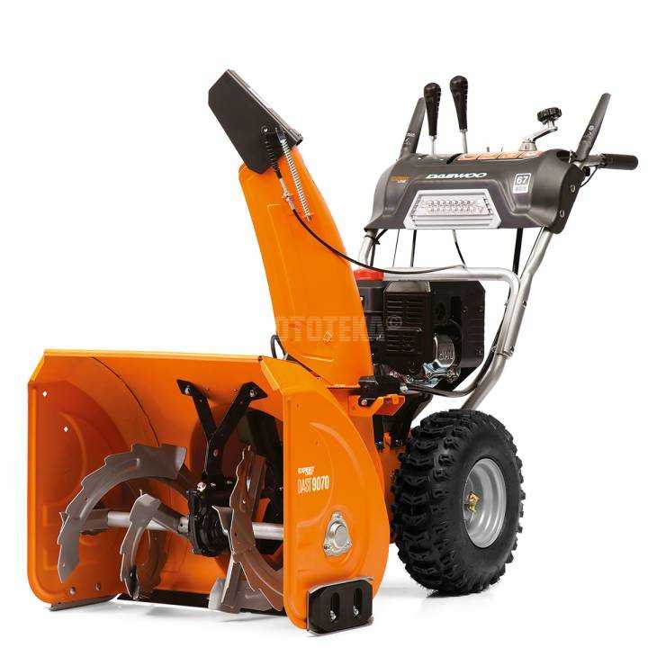Снегоуборщик бензиновый DAEWOO (Дэу) DAST 9070 (старый дизайн)