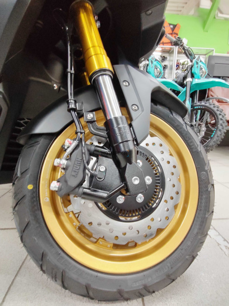 Скутер Regulmoto (Регулмото) XDV ADVENTURE 300CC 4T без кофров (LJ300T-18) EFI серый с ПТС | Мототека